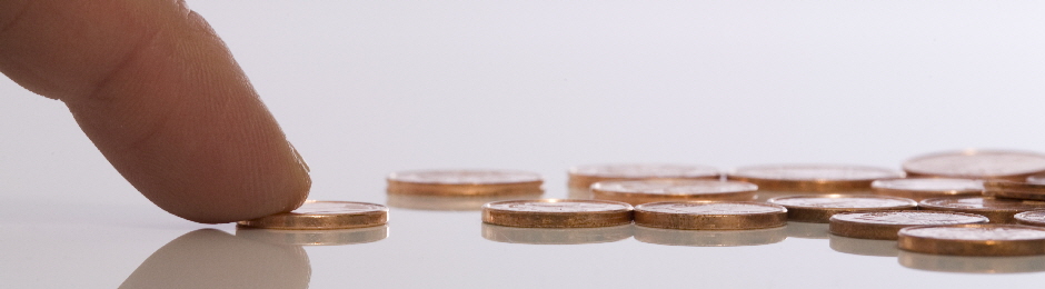 ES RECHNET SICH UNS ZU BEAUFTRAGEN